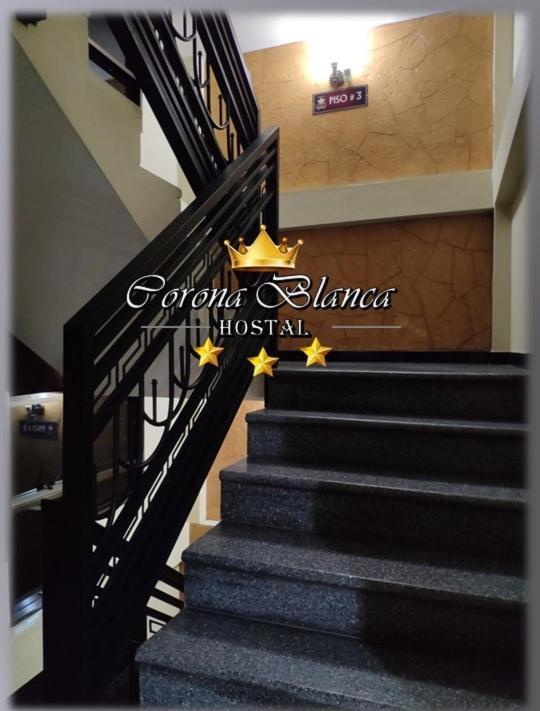 Hostal Corona Blanca Sucre Exterior photo